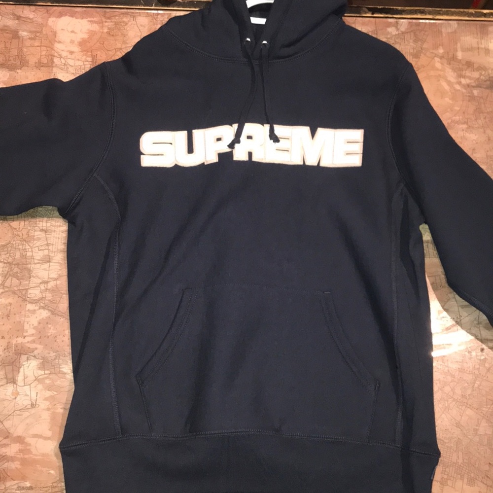 Supreme Hoodie